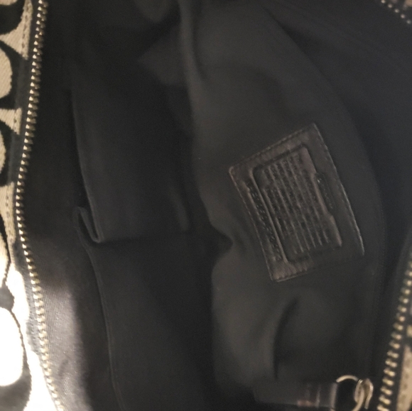 Coach HAMPTON Signature Tote. Tan And BROWN. EUC - Picture 6 of 7